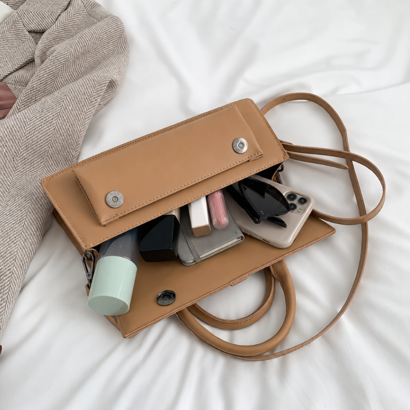 Elegant Versatile Handbag