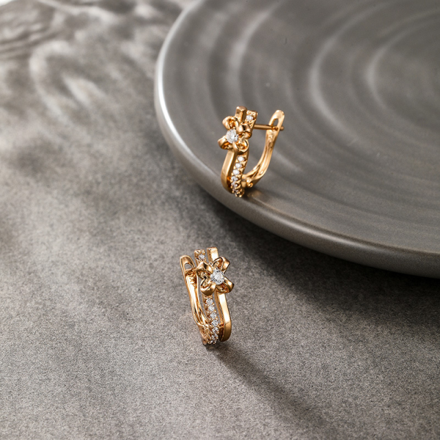 Elegant Zircon Flower Earrings
