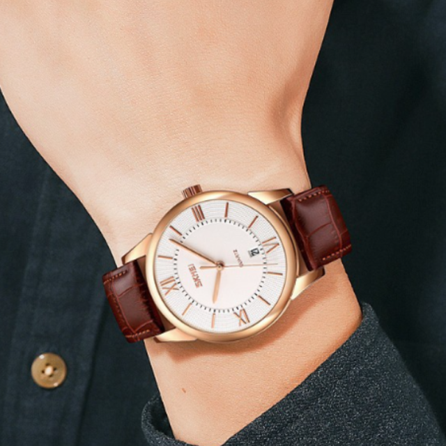 Classic Leather Strap Waterproof Quartz Watch