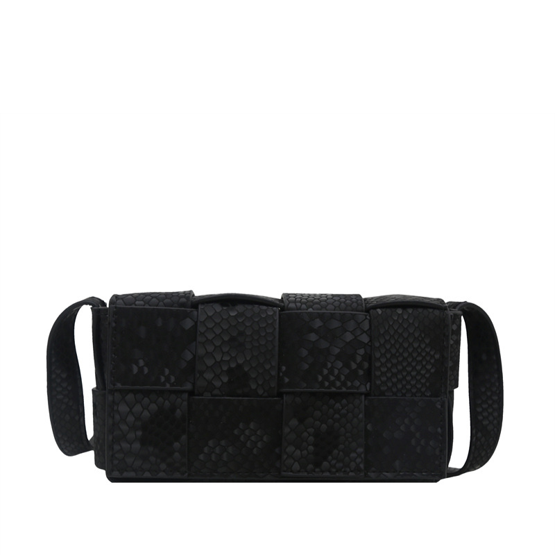 Chunky Weave Flap Shoulder Bag