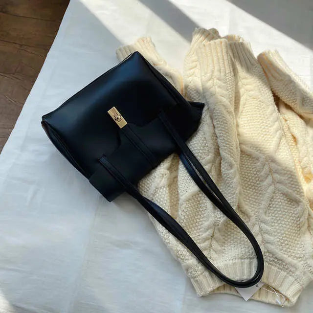 Retro Flip Style Extra Large Commuter Tote Bag