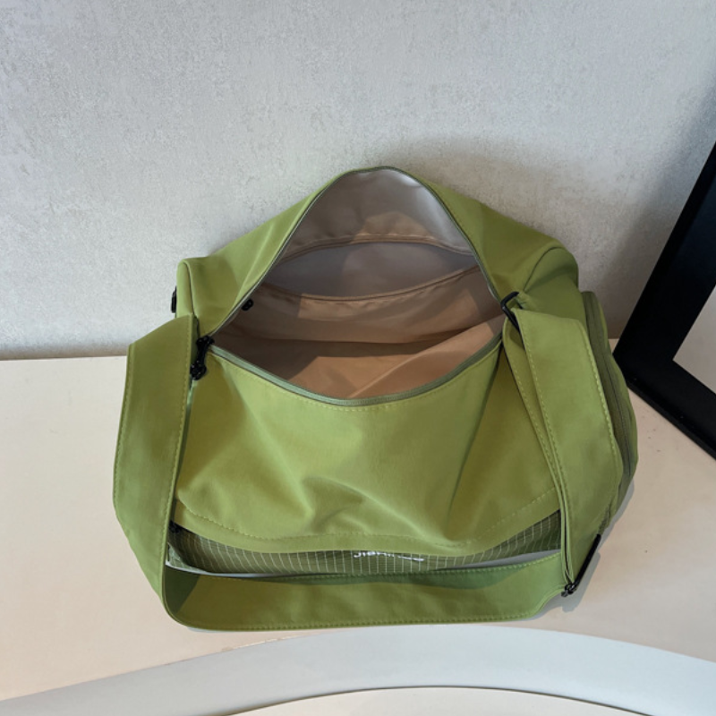 Aero Lite Gym Duffle Bag