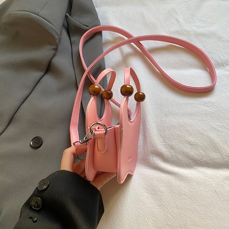 Textured Elegance Women’s Crossbody Bag