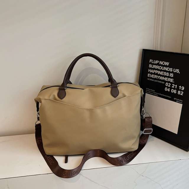 Fashionable Large Capacity Travel & Business Handbag