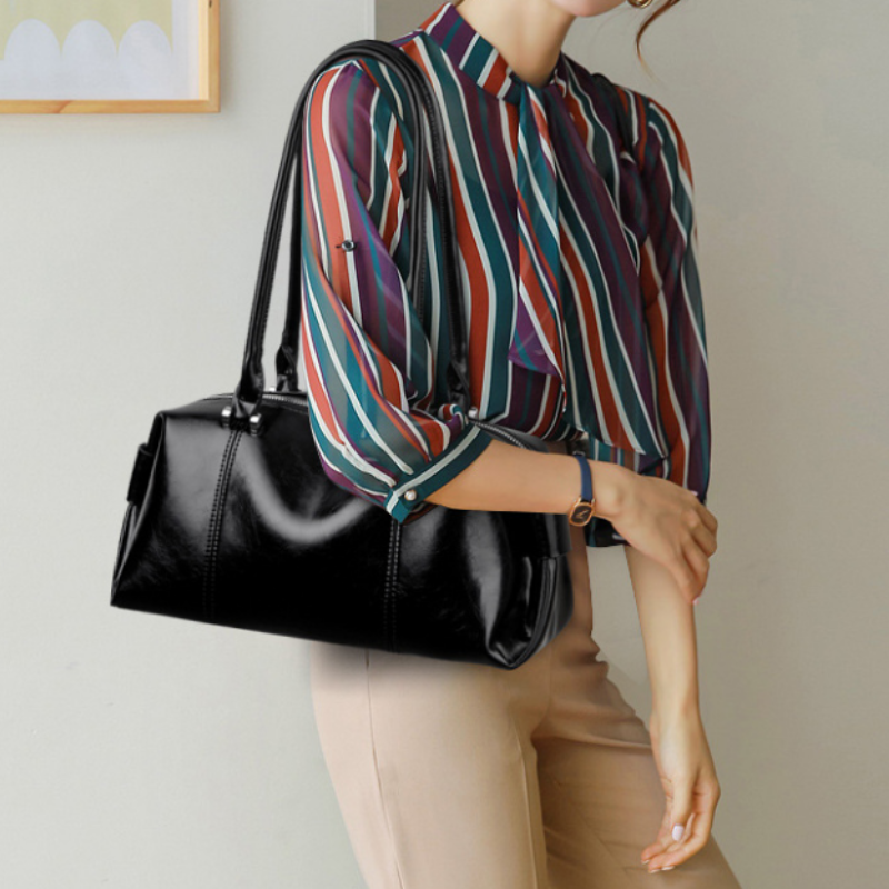 Black Gloss Bowling Shoulder Bag
