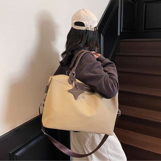 Fashionable Large Capacity Travel & Business Handbag