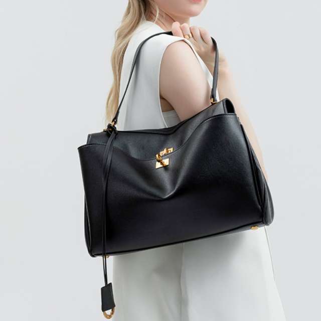 New Women's High End Leather Look Premium Handbag