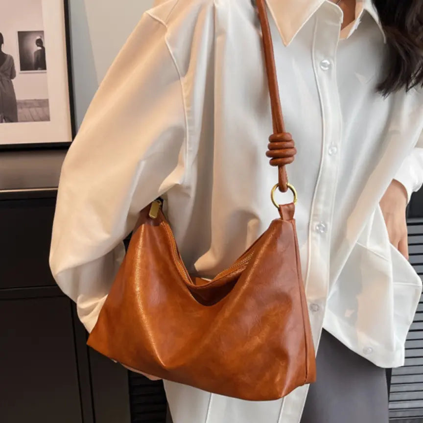 Trendy Solid Shoulder Bag