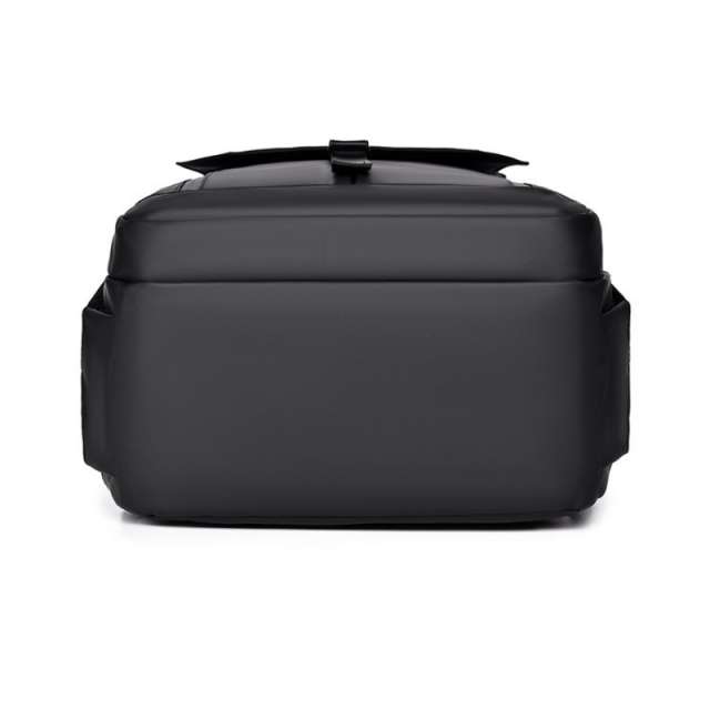 Trendy Large Capacity Polyester Business Backpack