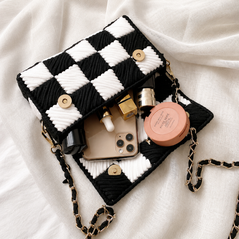 Heritage Checkered Women’s Shoulder Bag