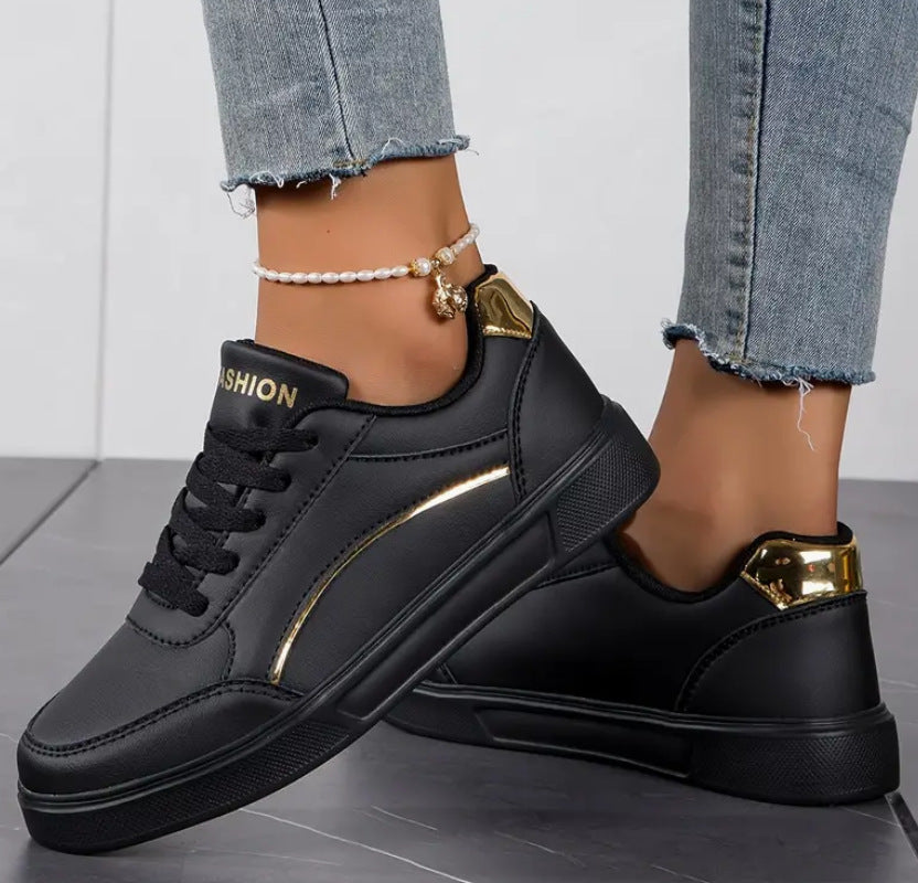 Versatile Thick-Soled Heel-Increasing Sneakers