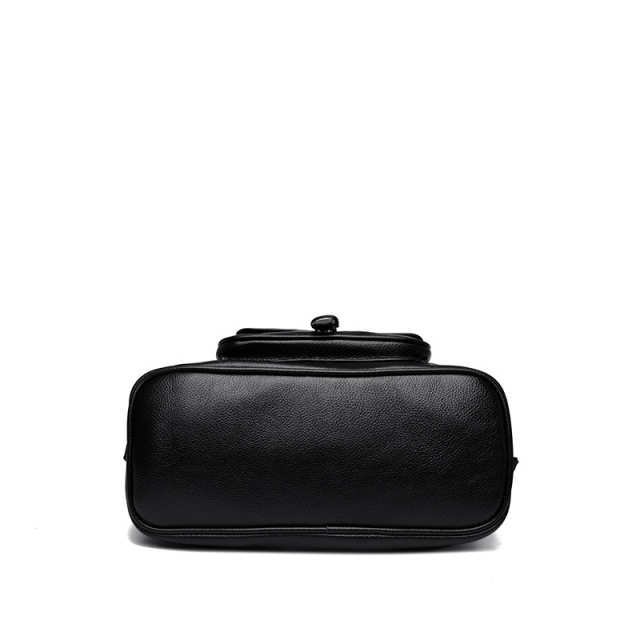 Soft Leather Large Capacity Shoulder Bag For Women
