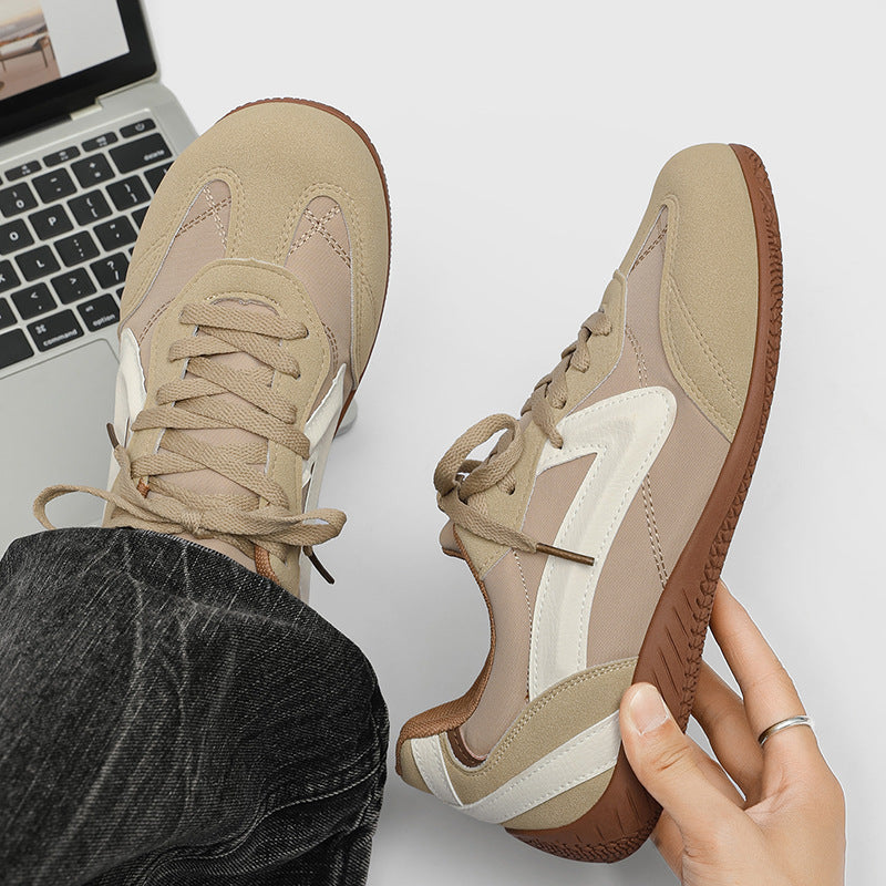 Strider Lite Low Top Sneakers