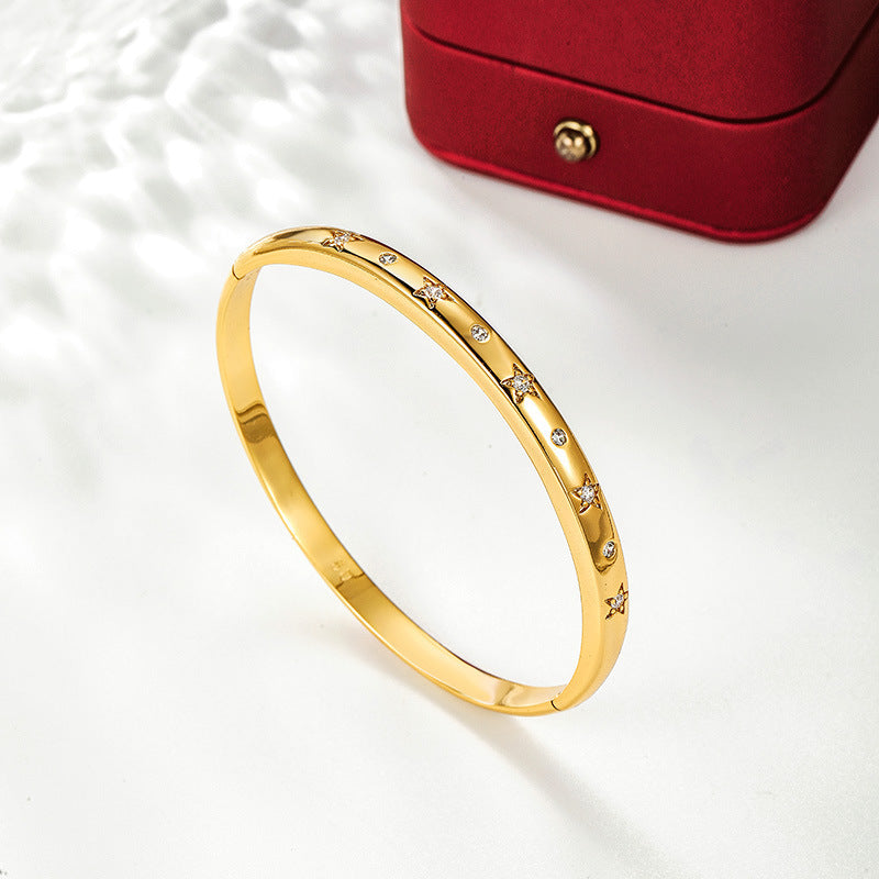 Simple And Unique Bracelet