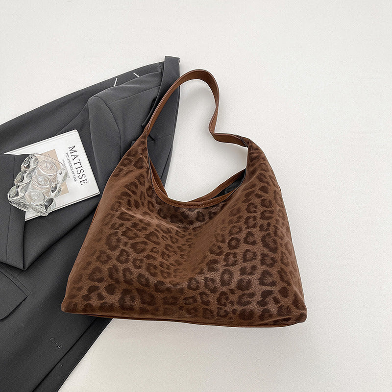 Wild Chic Shoulder Bag