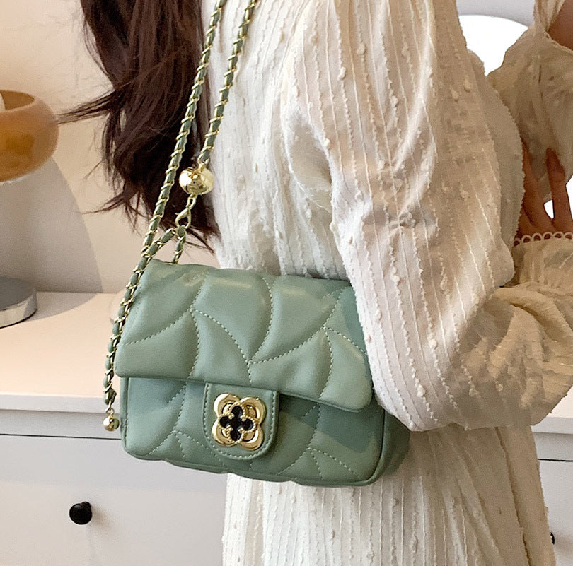 Summer Luxe Versatile Shoulder Bag