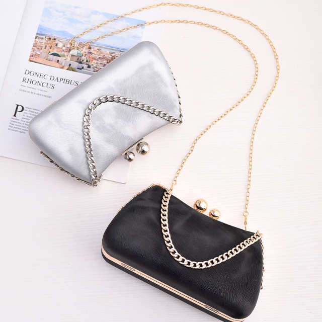 Classic Chic Metal Frame Chain Clutch