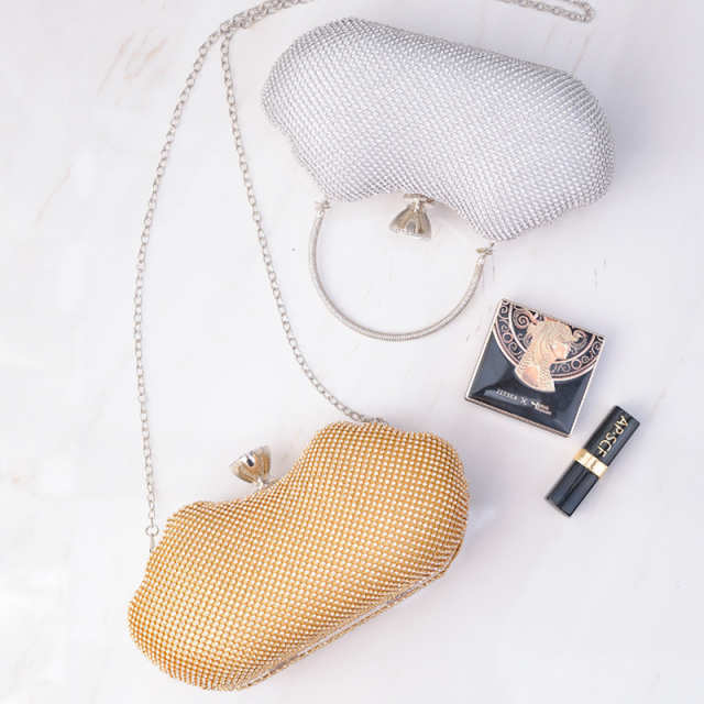 Glimmering Rhinestone Scallop Clutch Bag