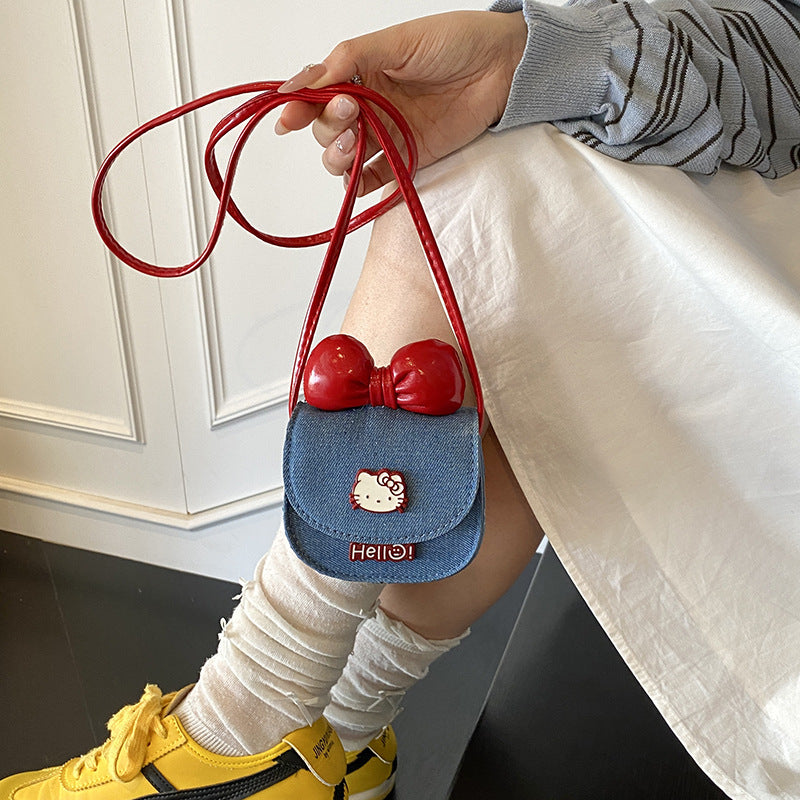 Bow Detail Mini Crossbody Bag