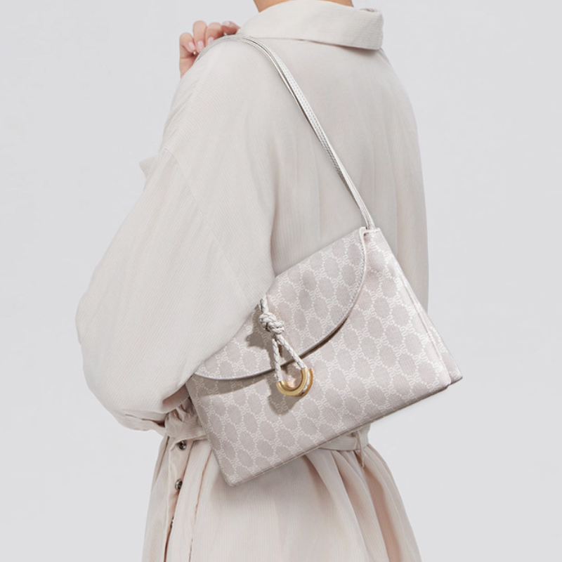 Women's Retro Light Luxury Crossbody Bag