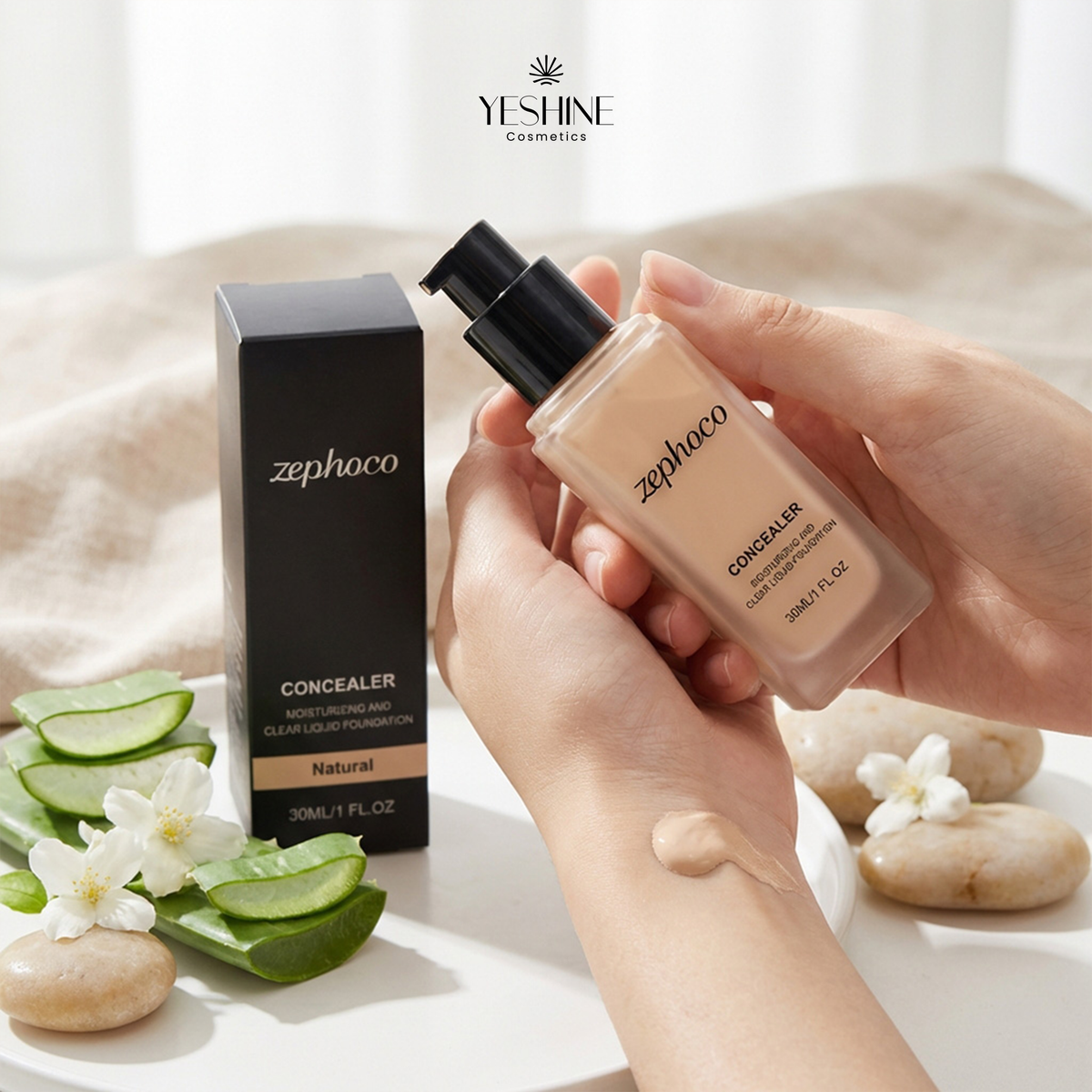 Moisturizing Liquid Foundation - Natural