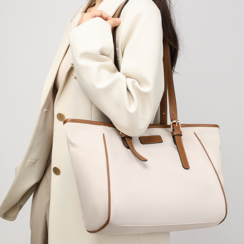 Large Capacity Commuter Shoulder Bag