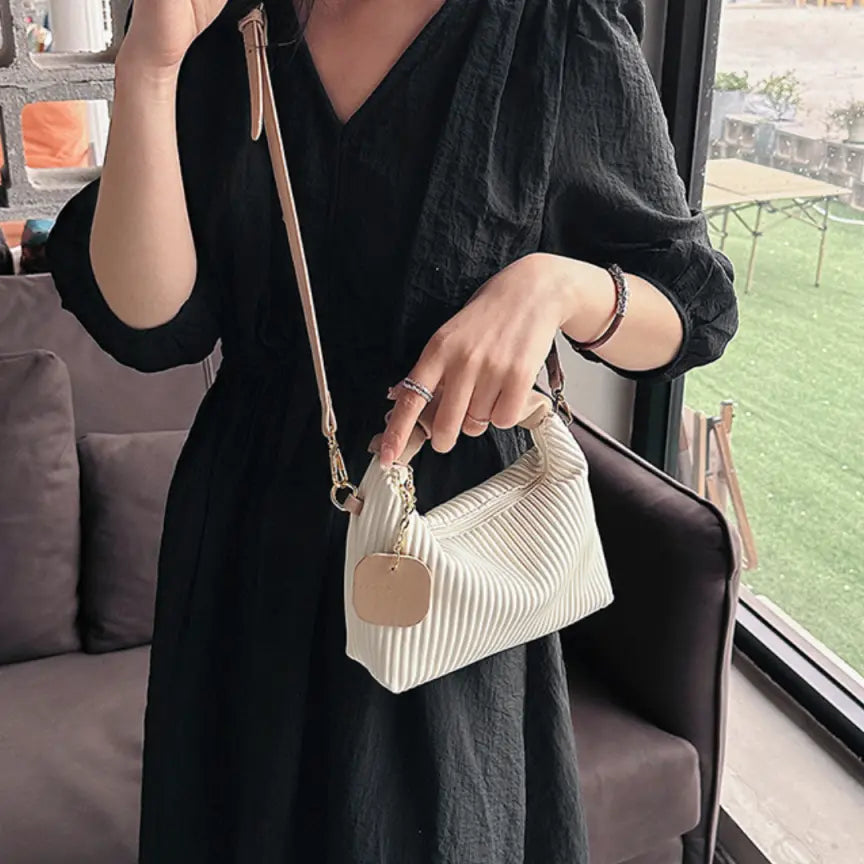 Retro Texture Pleated Crossbody Bag