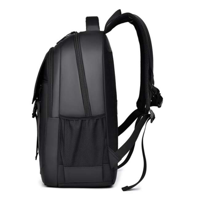 Trendy Large Capacity Polyester Business Backpack
