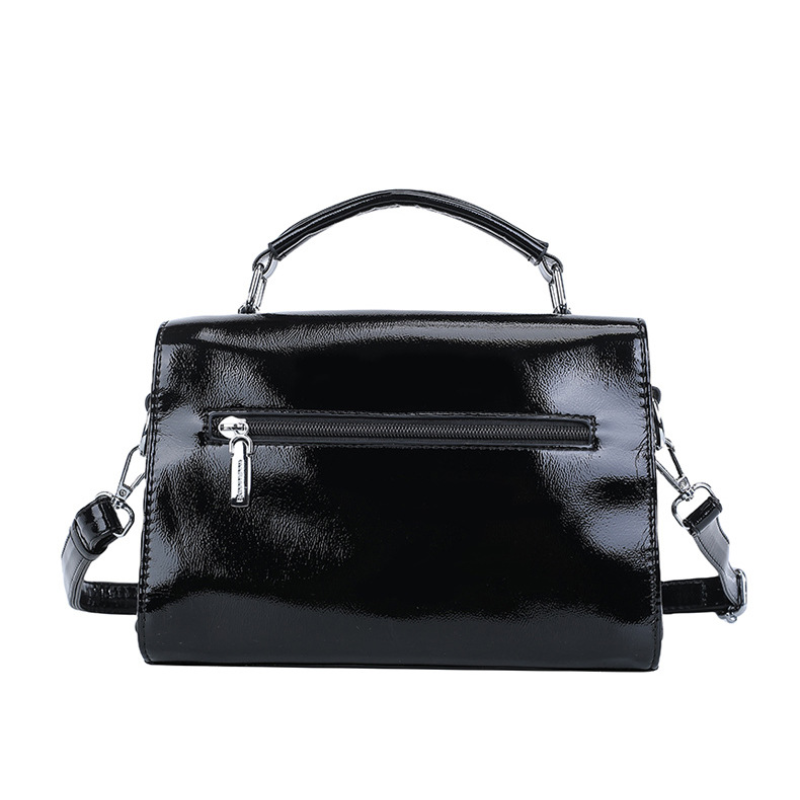 Aura Luxe Oiled Leather Handbag
