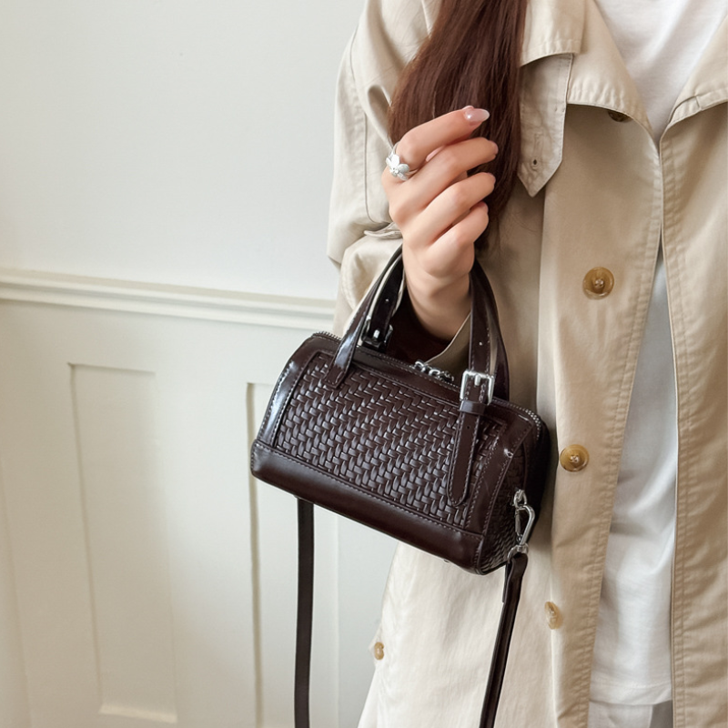 Pillow Poise Women’s Handbag