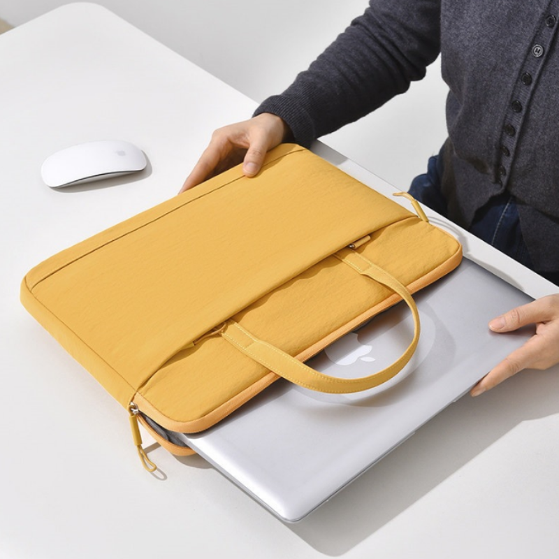 Aero Shield Laptop Sleeve