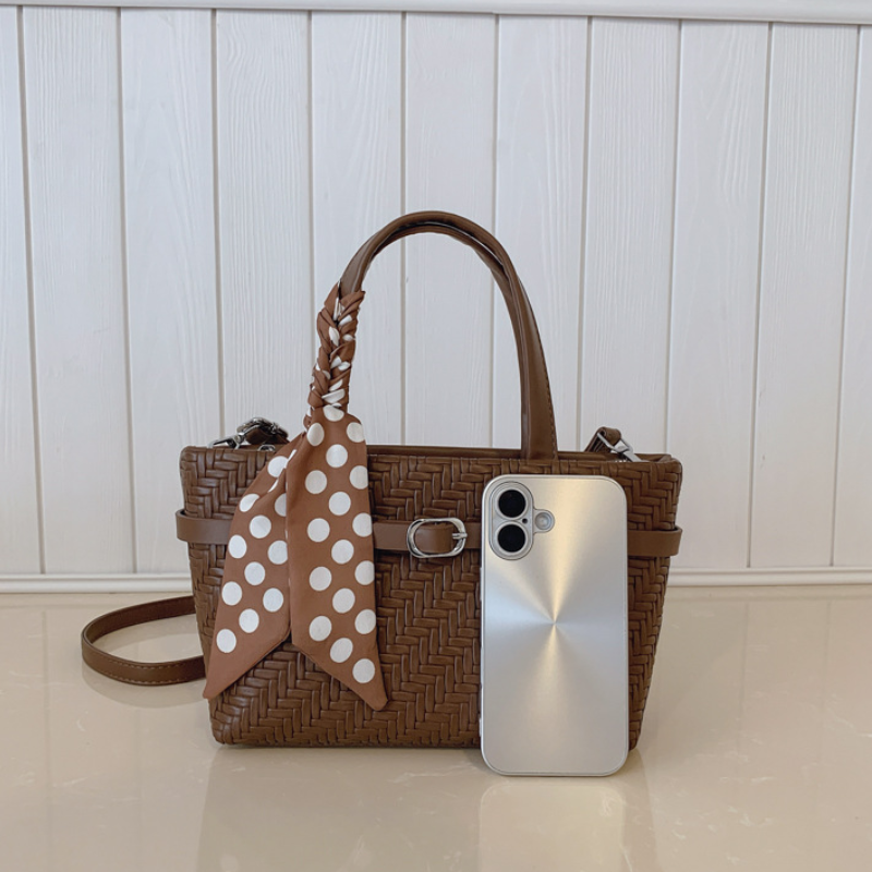Vintage Metro Women’s Square Handbag