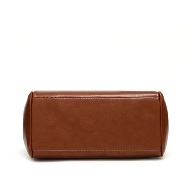 Retro Leather Large Capacity Handbag