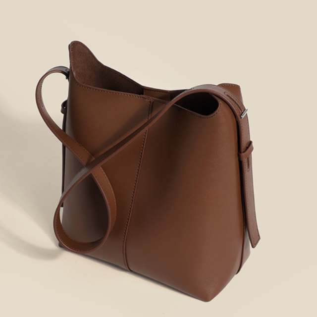 Stylish Style Summer Commuter Shoulder Bag