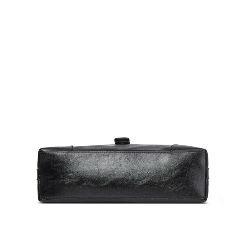 Cavelle Buckled Retro Shoulder Bag