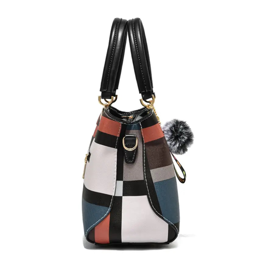 Chic Carry Stylish Handbag