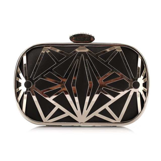 Minimalistic Metal Detail Clutch