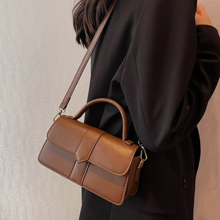 Elegant Versatile Crossbody Bag