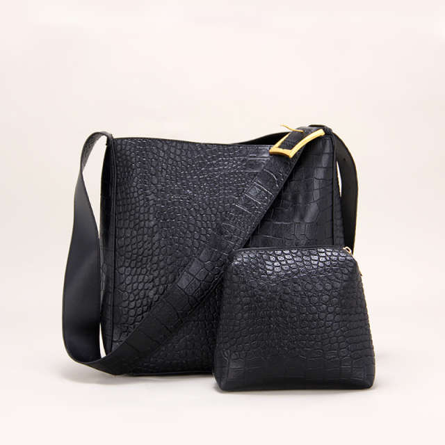 Vogue Vanguard Shoulder Bag