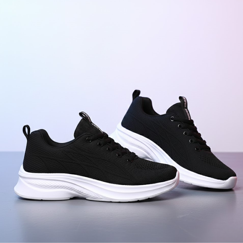 Women’s Flyknit Lightweight Running Sneakers