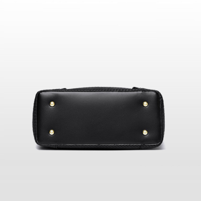 Woven Elegance Large Capacity Fashion Tote Bag