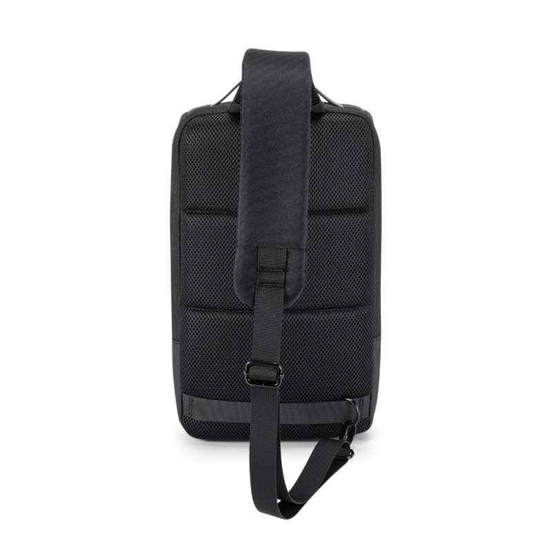 Men’s Large Capacity Splash Proof Crossbody Bag