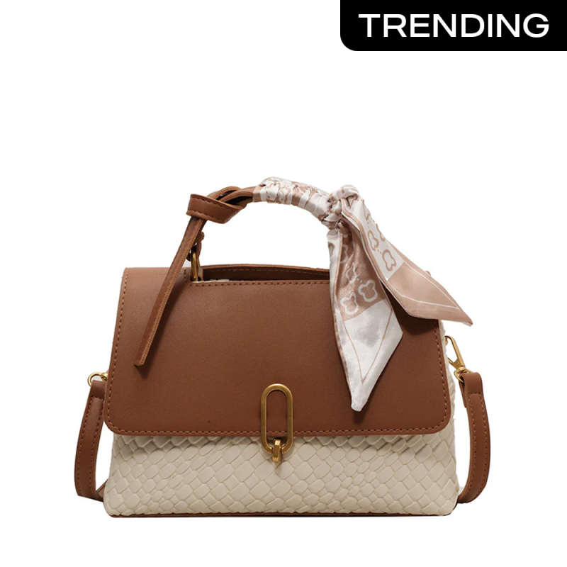 French Niche  Small Square Commuting Shoulder Bag