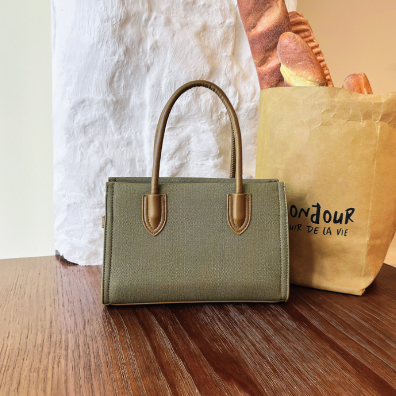 Vintage Muse Women’s Handbag