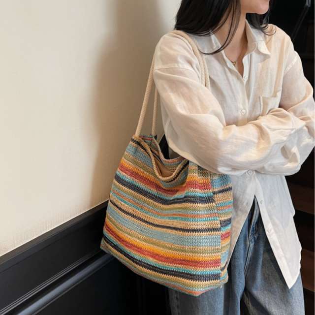 Tri Panel Sculpt Shoulder Bag