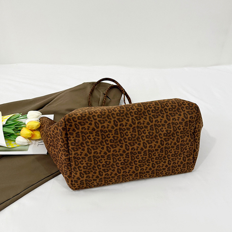 Leopard Canvas Women’s Travel Tote Bag