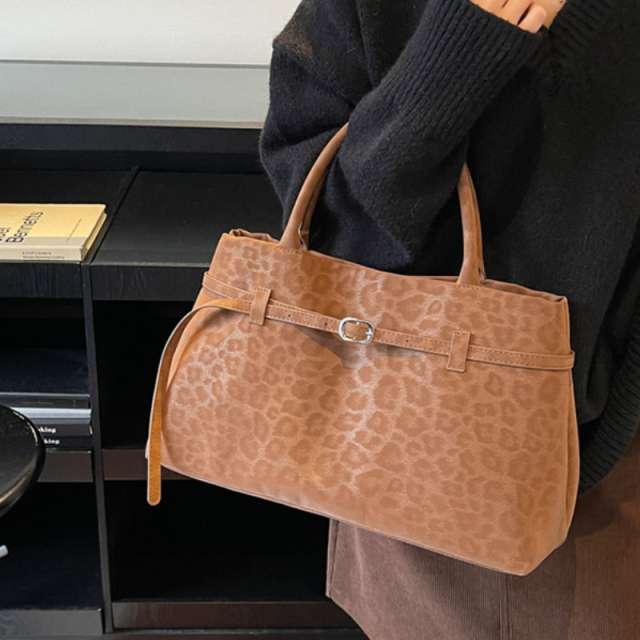 Women's High End Fashion Leopard Print Shoulder Bag