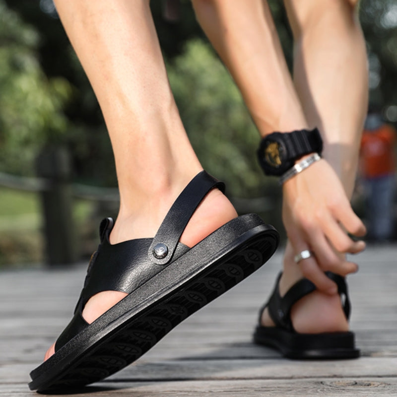 Men's Lightweight Criss Cross Outdoor Sandals