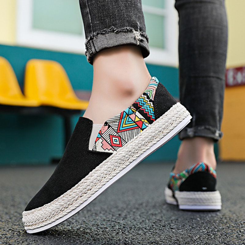 Men's Casual Geometric Print Slip-On Walking Loafers