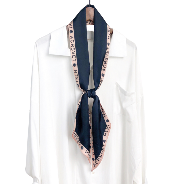 The Signature Twilly Scarf